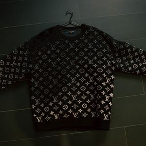 Louis Vuitton Gradient Monogram Sweatshirt